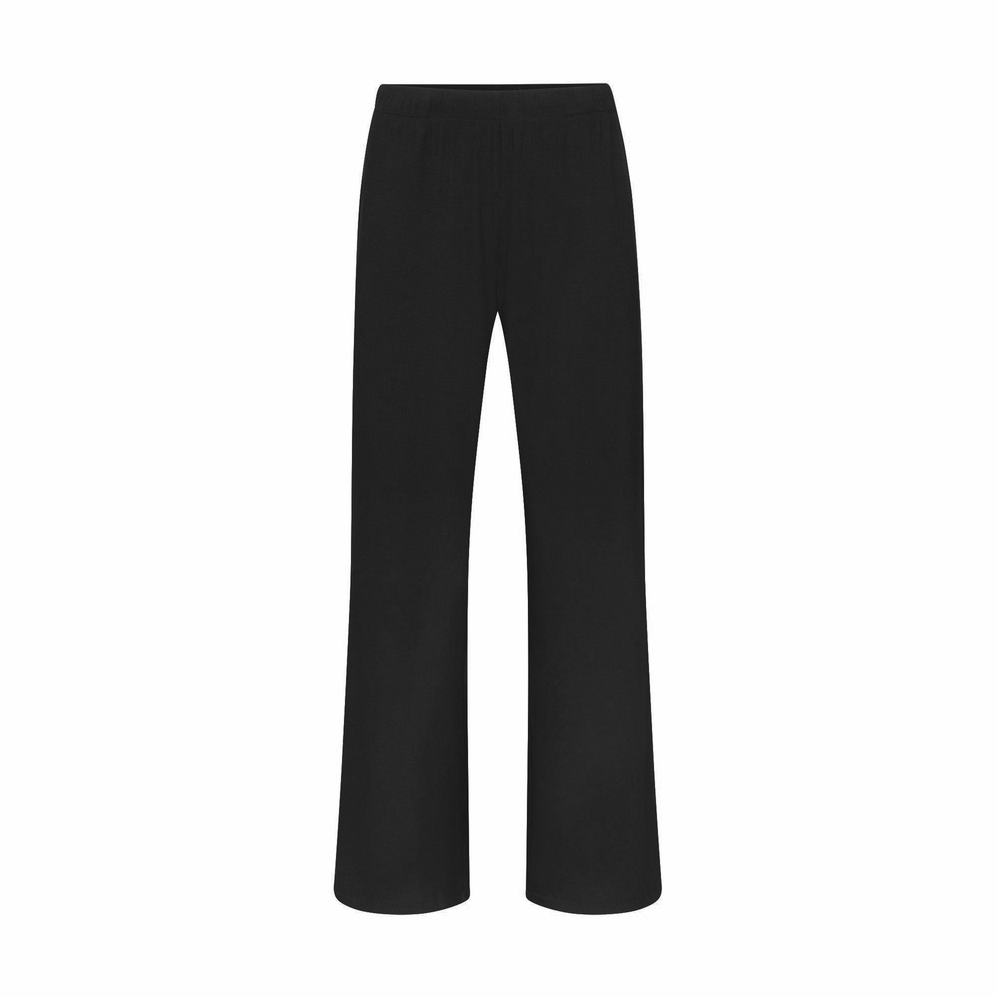 SOFT LOUNGE LOOSE PANT | ONYX FLAT ON A WHITE BACKGROUND | FLT