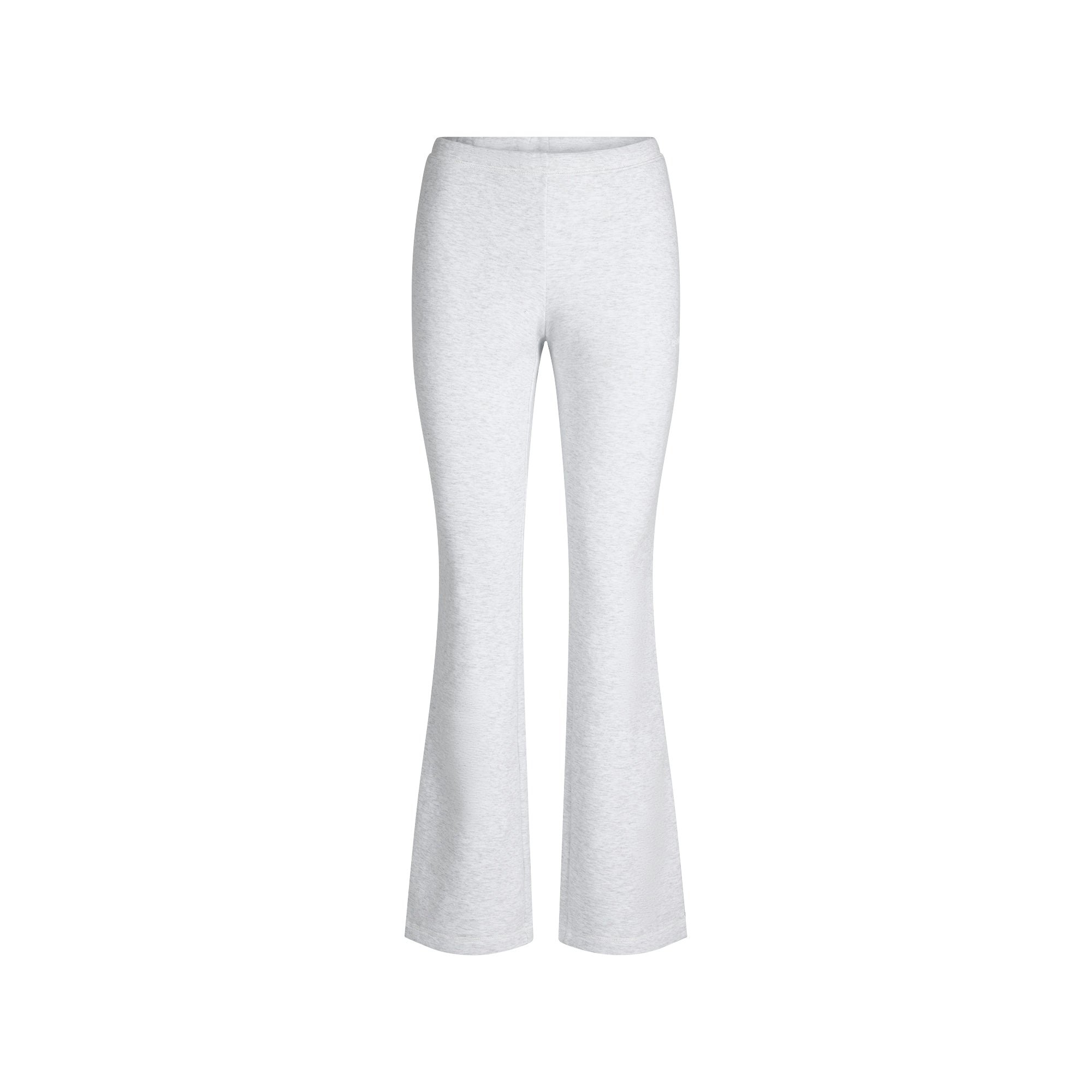 COTTON FLEECE SLIM PANT | LIGHT HEATHER GREY FLAT ON A WHITE BACKGROUND | FLT