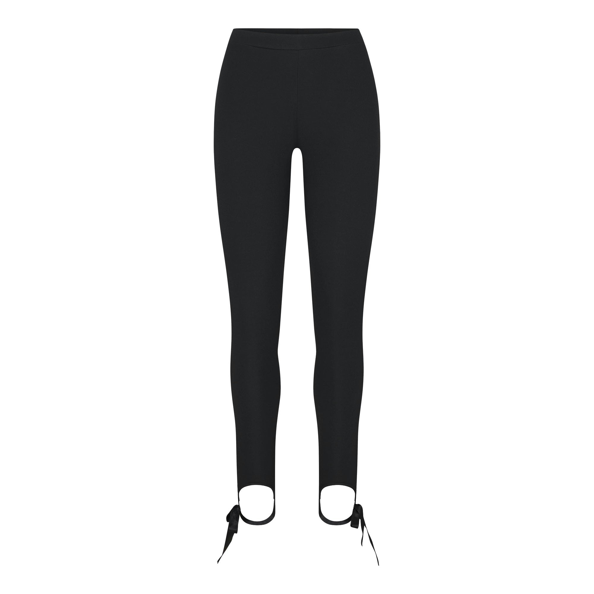 SKIMS CLOUD STIRRUP LEGGING | ONYX FLAT ON A WHITE BACKGROUND | FLT