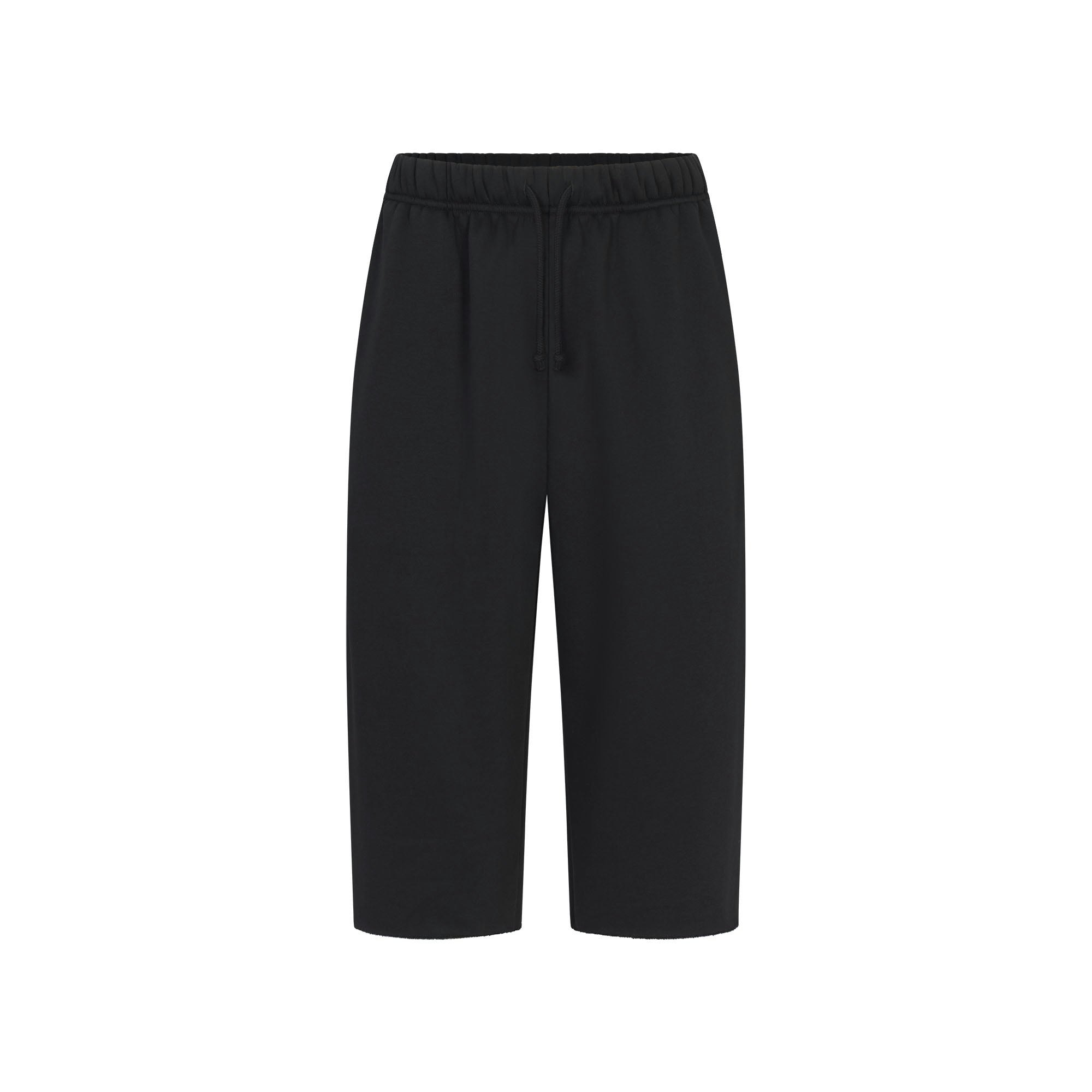 FLEECE LOUNGE MENS RELAXED LONG SHORT | WASHED ONYX FLAT ON A WHITE BACKGROUND | FLT