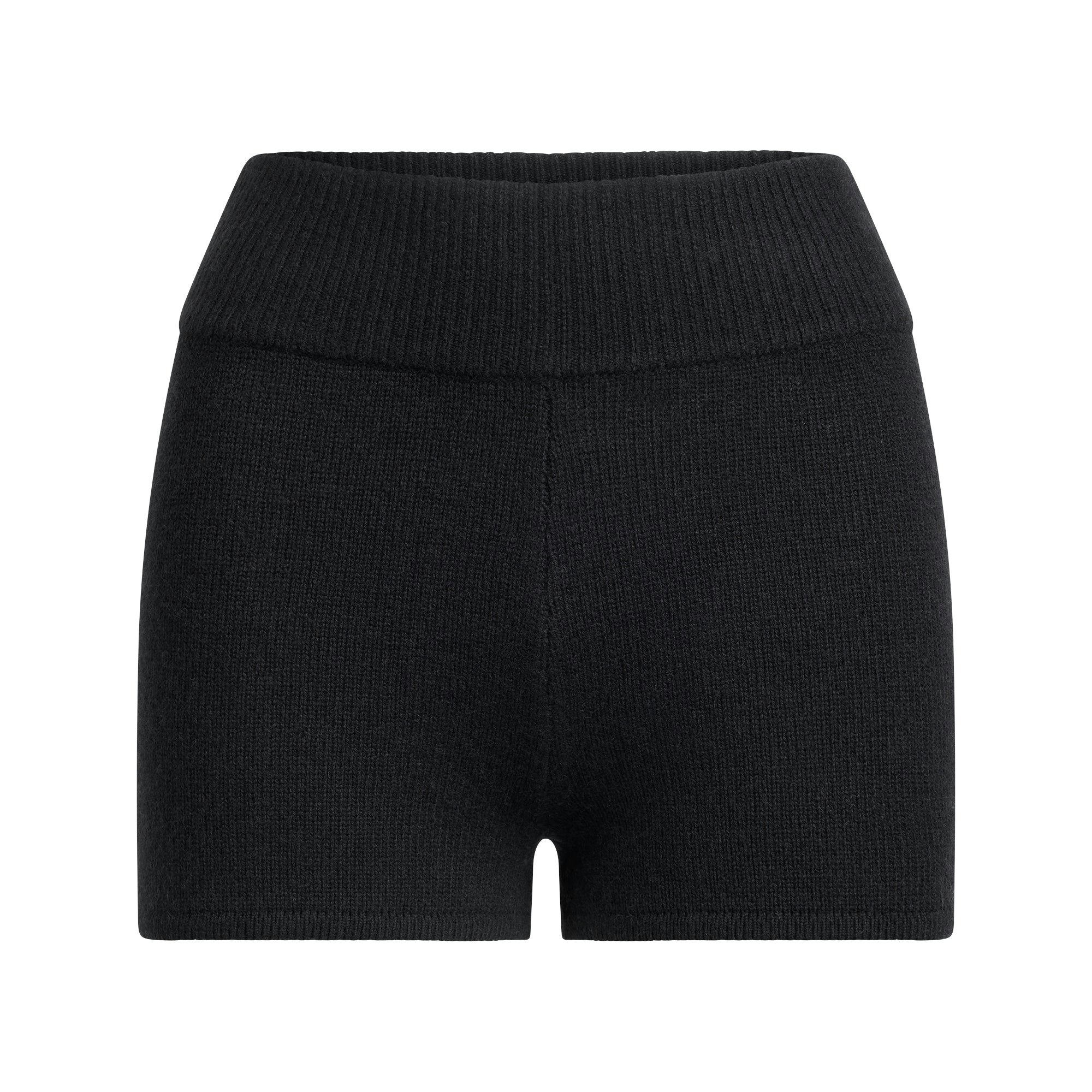 WOOL CASHMERE HOT SHORT | ONYX FLAT ON A WHITE BACKGROUND | FLT