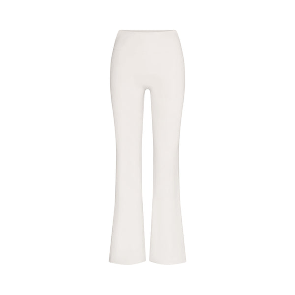 NikeSKIMS AIRY DRI-FIT™ LOW RISE MINI FLARE PANT | IVORY | SKIMS