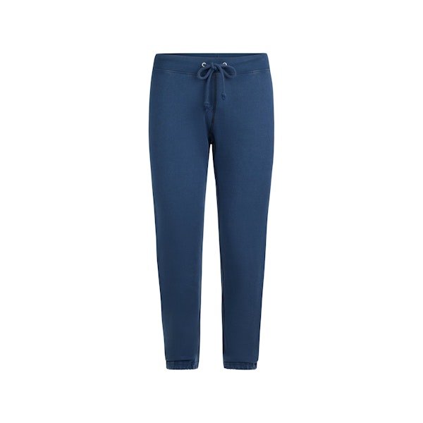 LIGHTWEIGHT FLEECE SHRUNKEN JOGGER | WASHED NAVY FLAT ON A WHITE BACKGROUND | FLT