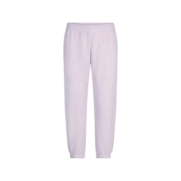 COTTON FLEECE LOW RISE CAPRI JOGGER | PURPLE HEATHER FLAT ON A WHITE BACKGROUND @ | FLT