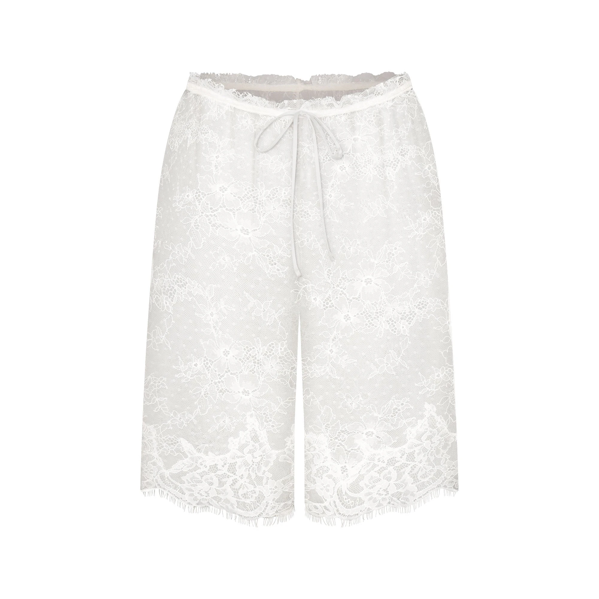 ULTRA FINE LACE SHORT | MARBLE FLAT ON A WHITE BACKGROUND | FLT