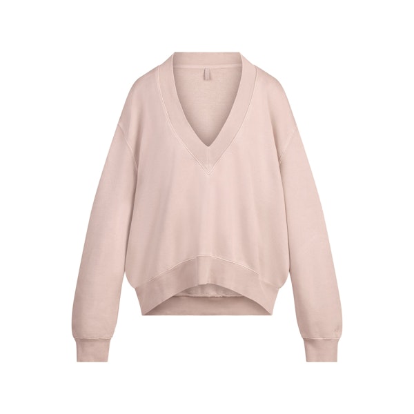 BOYFRIEND FLEECE V NECK PULLOVER | LIGHT FAWN FLAT ON A WHITE BACKGROUND | FLT