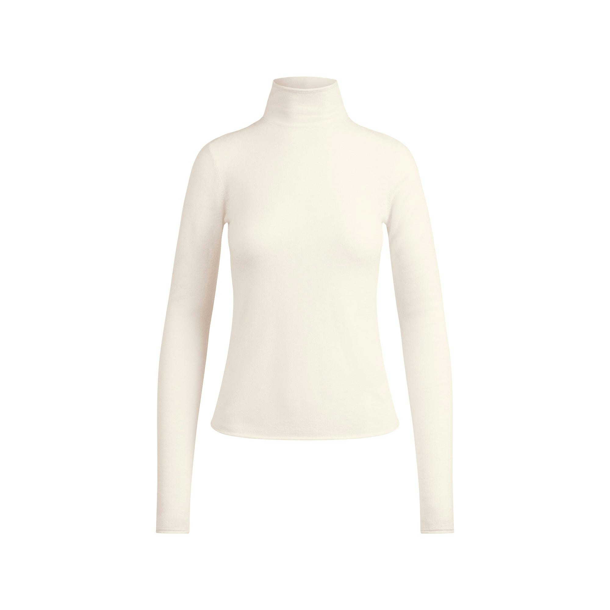 FEATHERWEIGHT CASHMERE TURTLENECK | EGRET FLAT ON A WHITE BACKGROUND | FLT