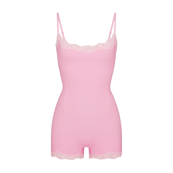 FITS EVERYBODY LACE ONESIE | BUBBLEGUM TONAL ADDITIONAL FABRIC DETAILS @ | FLT