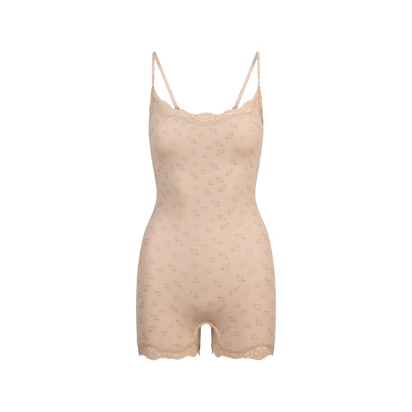 FITS EVERYBODY LACE ONESIE | MICA SKETCHED HEARTS FLAT ON A WHITE BACKGROUND | FLT