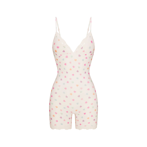 FITS EVERYBODY LACE SLIP DRESS | MARBLE CANDY HEART PRINT