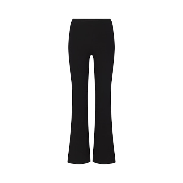 THE ESSENTIAL COLLECTION HIGH-WAISTED CROPPED KICK FLARE PANT | OBSIDIAN FLAT ON A WHITE BACKGROUND | FLT