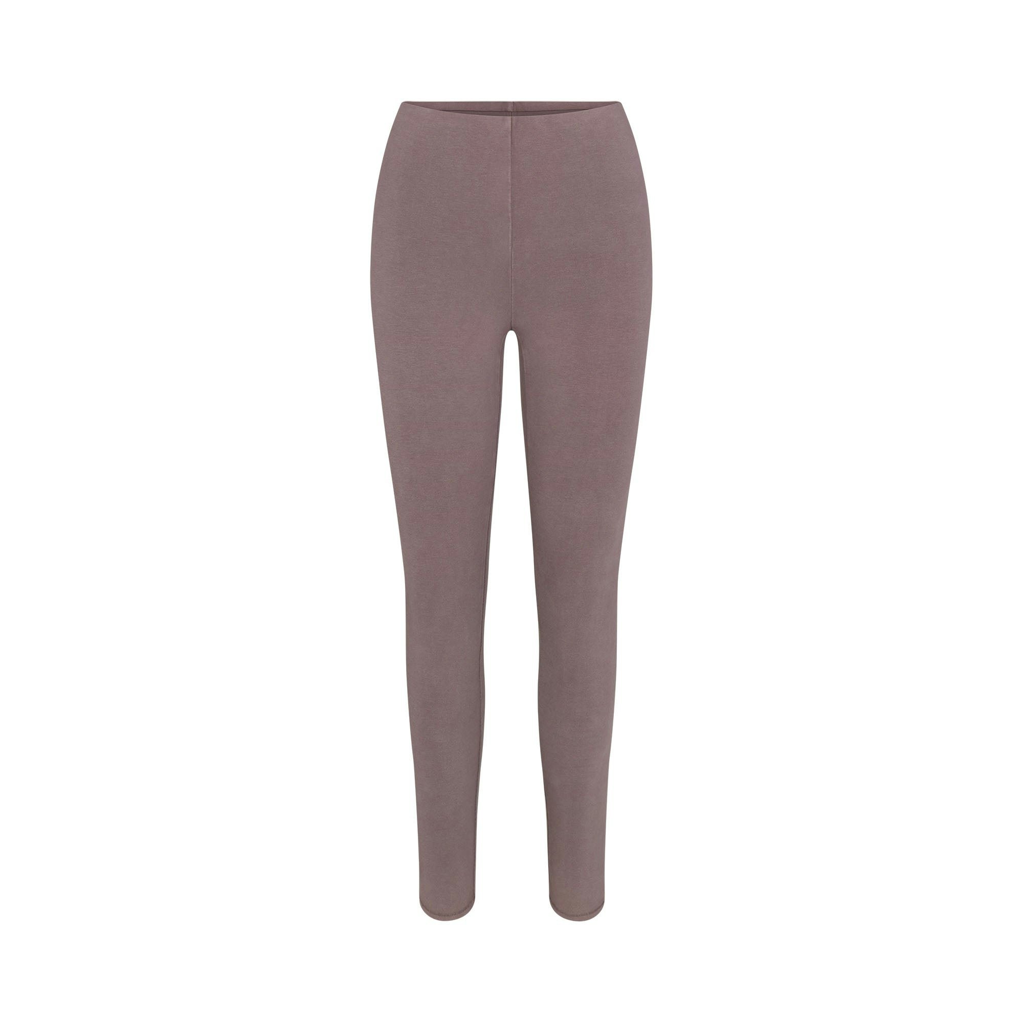 OUTDOOR HIGH-WAISTED LEGGING | ZINC FLAT ON A WHITE BACKGROUND | FLT