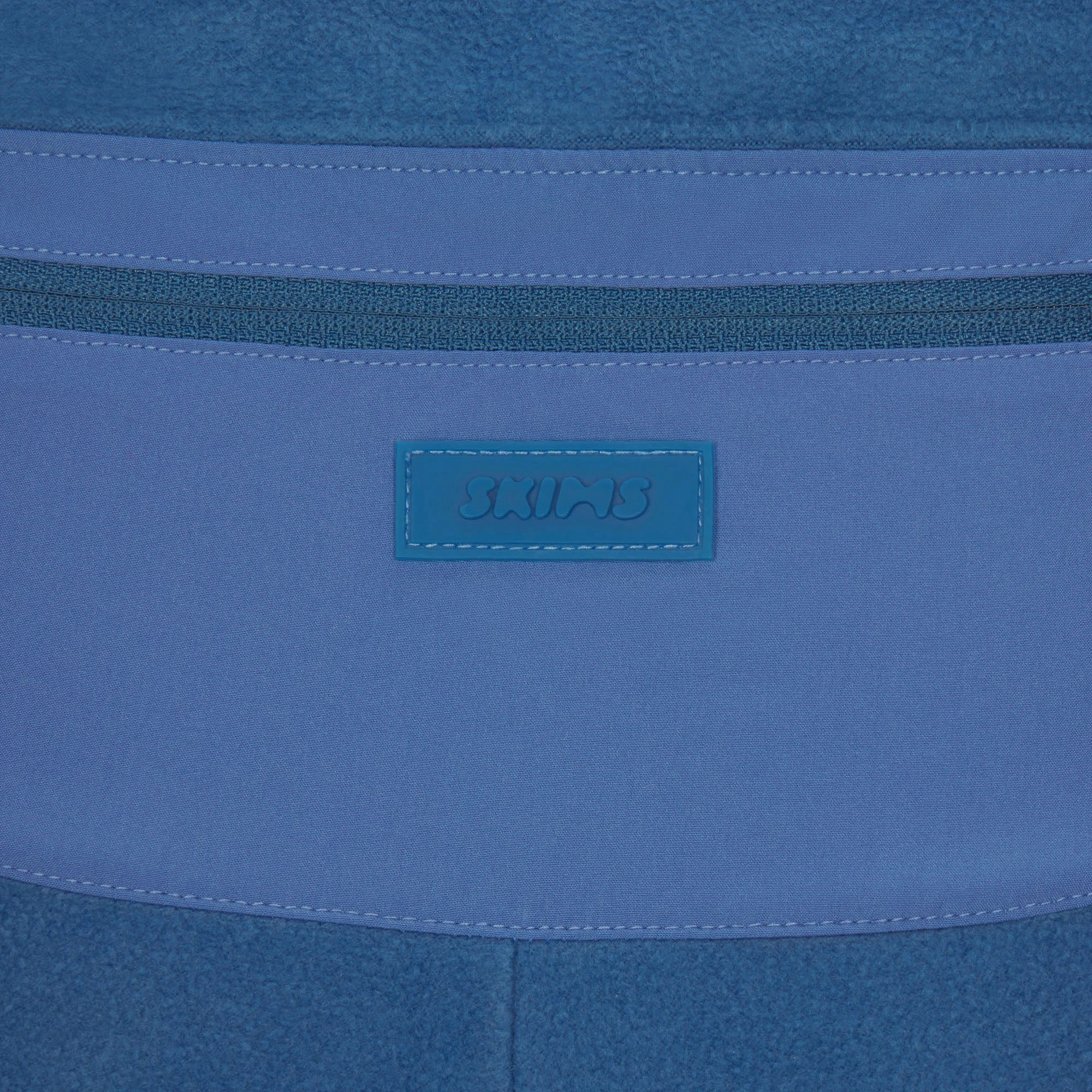 FLEECE LOUNGE ADDITIONAL FABRIC DETAILS