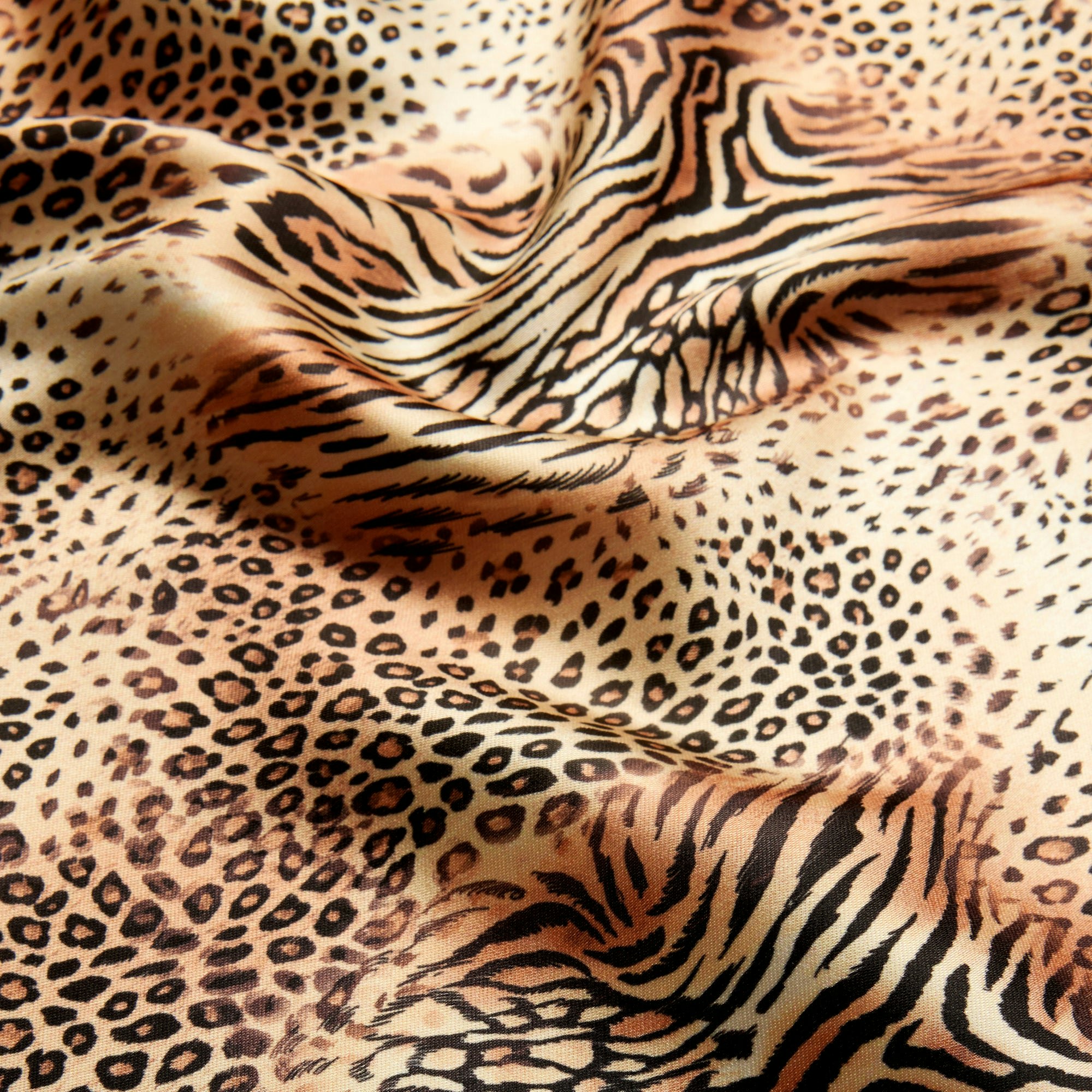 WOVEN SHINE LONG SLEEP SET | SAND MINI MULTI ANIMAL ADDITIONAL FABRIC DETAILS