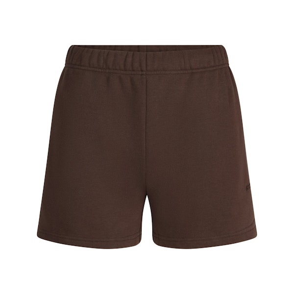 COTTON FLEECE CLASSIC SHORT | DARK SEPIA FLAT ON A WHITE BACKGROUND | FLT