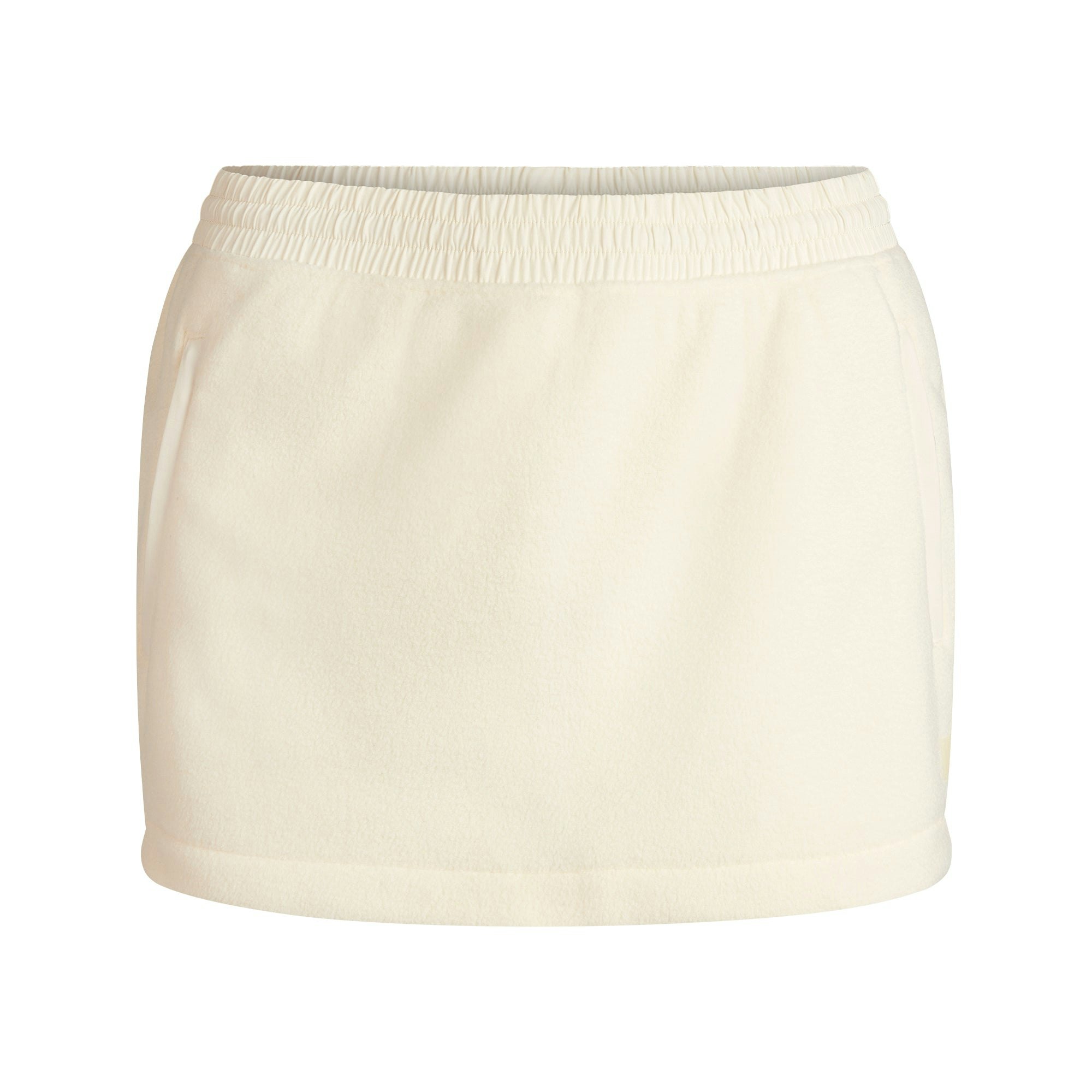 OUTDOOR FLEECE MINI SKIRT | ECRU FLAT ON A WHITE BACKGROUND | FLT