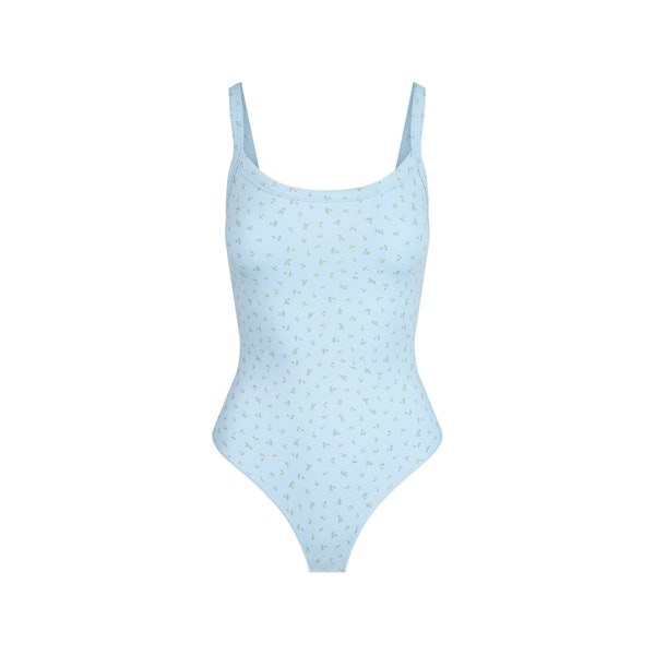 COTTON JERSEY SCOOP NECK BODYSUIT | POWDER BLUE MICRO FLORAL FLAT ON A WHITE BACKGROUND | FLT