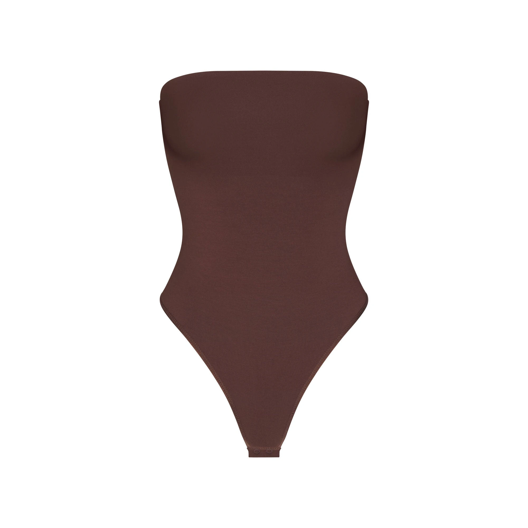 SMOOTH LAYERS STRAPLESS BODYSUIT | COCOA FLAT ON A WHITE BACKGROUND | FLT