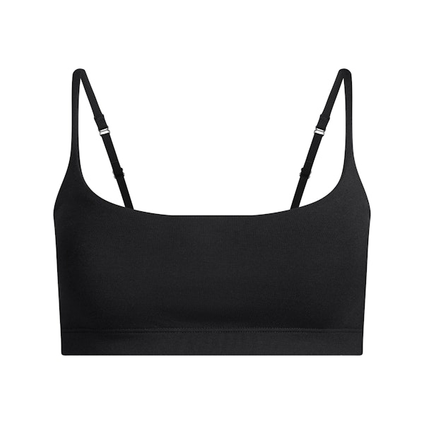 SMOOTH LAYERS SCOOP BRALETTE | OBSIDIAN FLAT ON A WHITE BACKGROUND | FLT