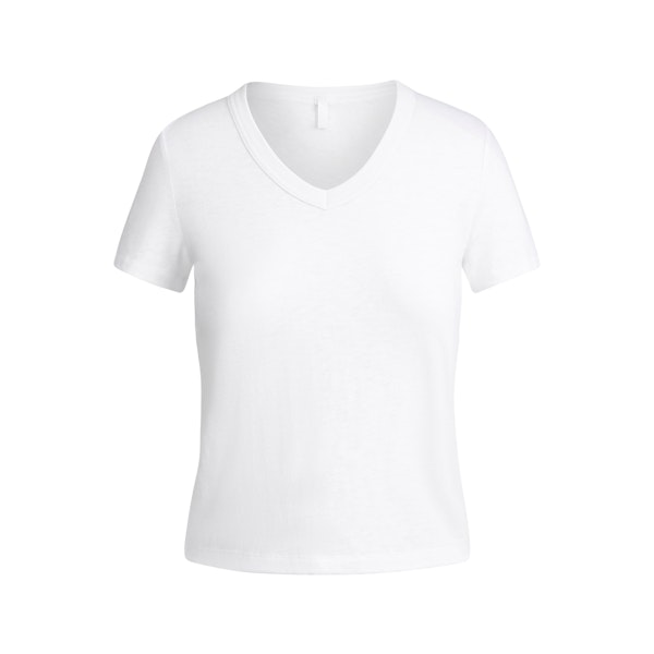 WORN IN JERSEY BABY V NECK TEE | SNOW FLAT ON A WHITE BACKGROUND @ | FLT