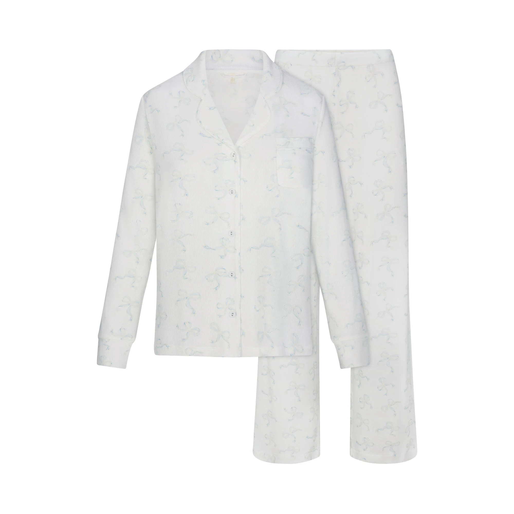 SOFT LOUNGE SLEEP SET | IVORY PEARL BOWS PRINT LAYS FLAT ON A WHITE BACKGROUND | FLT