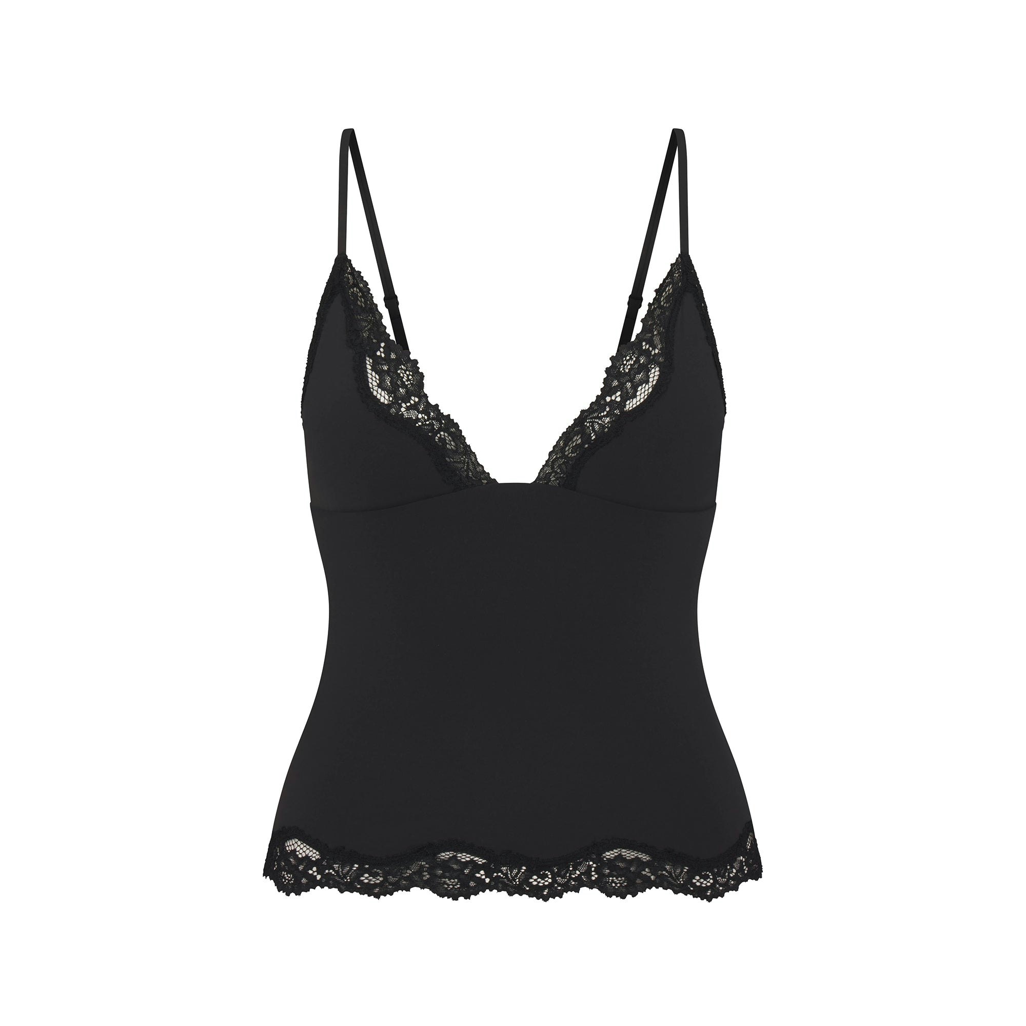 FITS EVERYBODY LACE TRIANGLE CAMI AND BOY SHORT SET | ONYX ON A MODEL FRONT VIEW