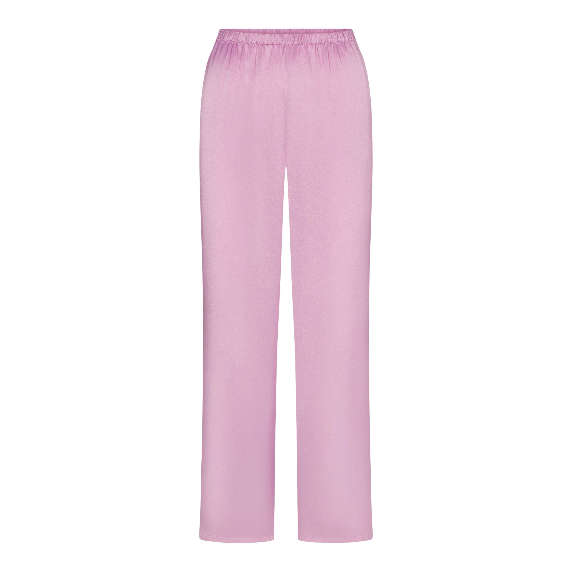 SILK LONG SLEEP SET | PETAL FLAT ON A WHITE BACKGROUND | FLT