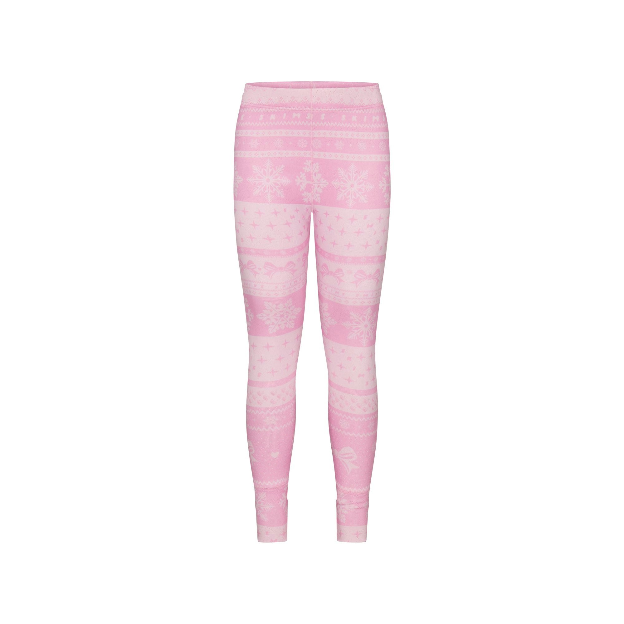 LOGO PLUSH POINTELLE KIDS LONG SLEEVE SET | BUBBLE GUM BOW FAIR ISLE FLAT ON A WHITE BACKGROUND | FLT