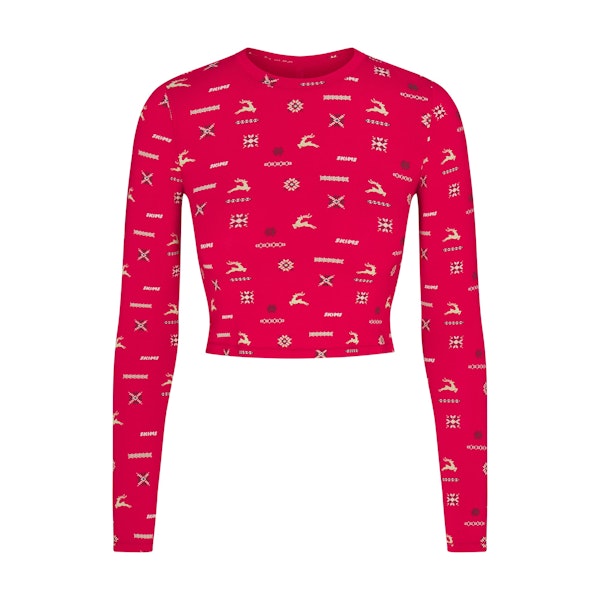 SKIMS SLEEP SUPER CROPPED LONG SLEEVE | CRANBERRY VINTAGE DEER PRINT FLAT ON A WHITE BACKGROUND | FLT