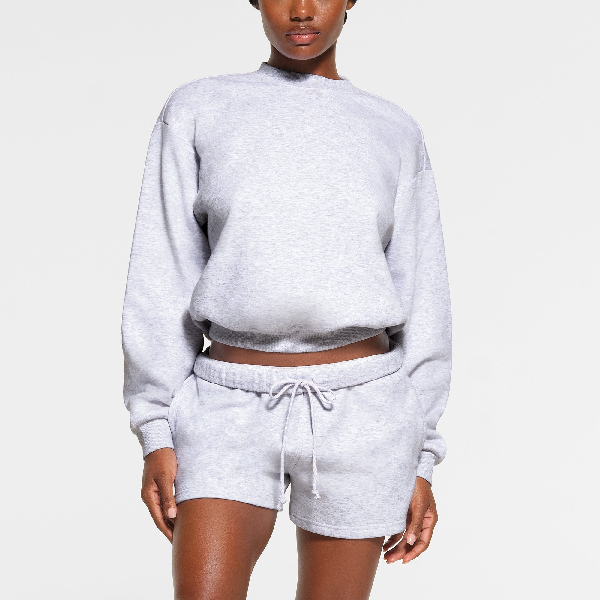 Classic crewneck outlet