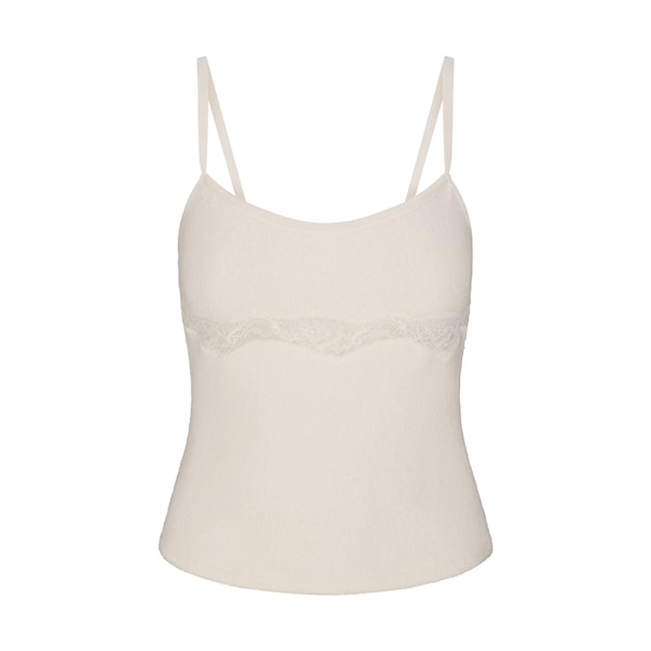 LACE KNIT TANK | SUGAR FLAT ON A WHITE BACKGROUND | FLT