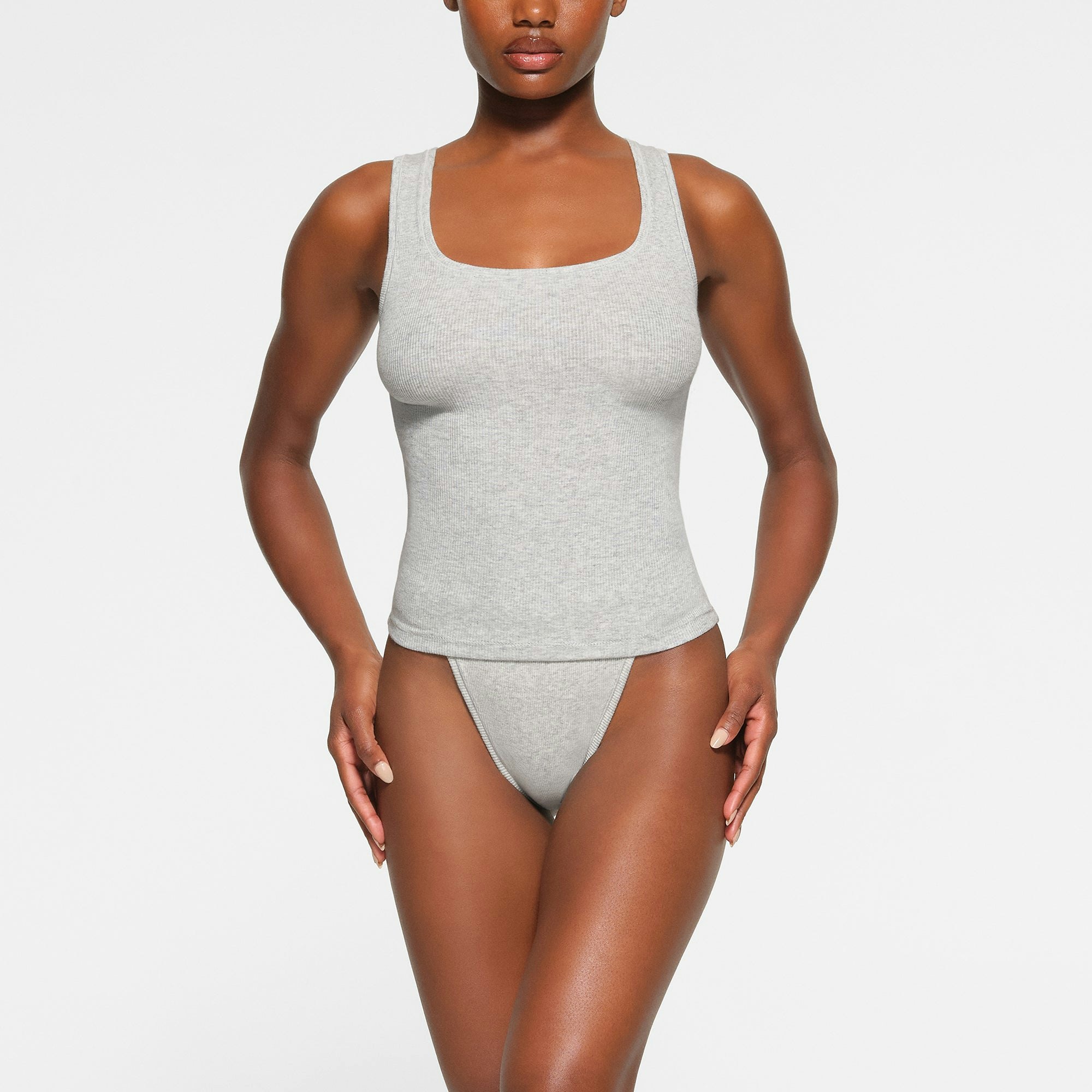 COTTON RIB LONG TANK WORN BY A MODEL IN FRONT VIEW