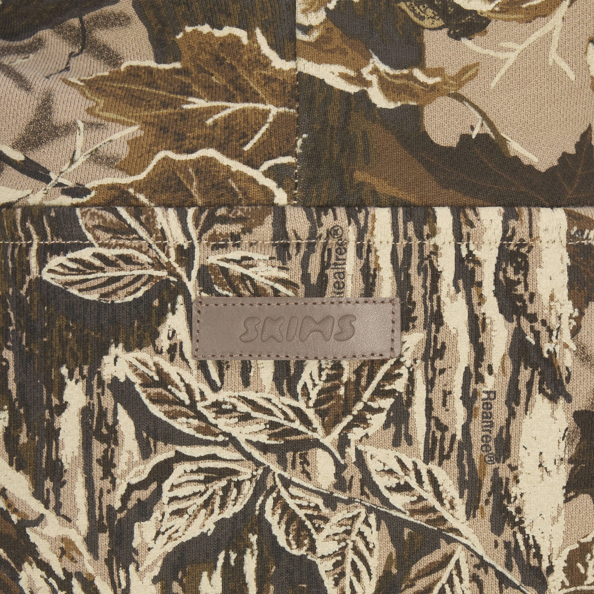 HEAVY FLEECE MENS RELAXED ZIP UP HOODIE | REALTREE CAMO PRINT@ | ADDITIONAL FABRIC DETAILS