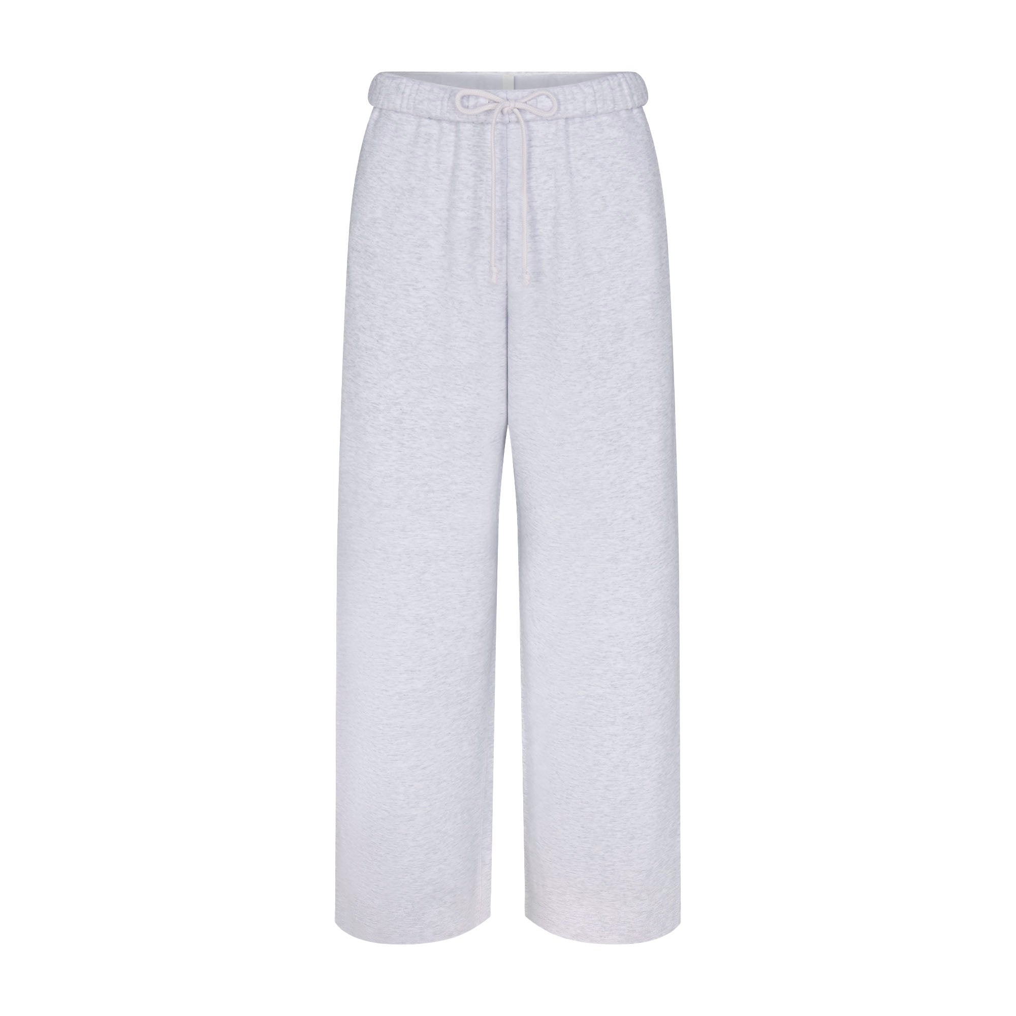 COTTON FLEECE CLASSIC STRAIGHT LEG PANT | LIGHT HEATHER GREY (PANTS, BOTTOMS) LAYS FLAT ON A WHITE BACKGROUND | FLT