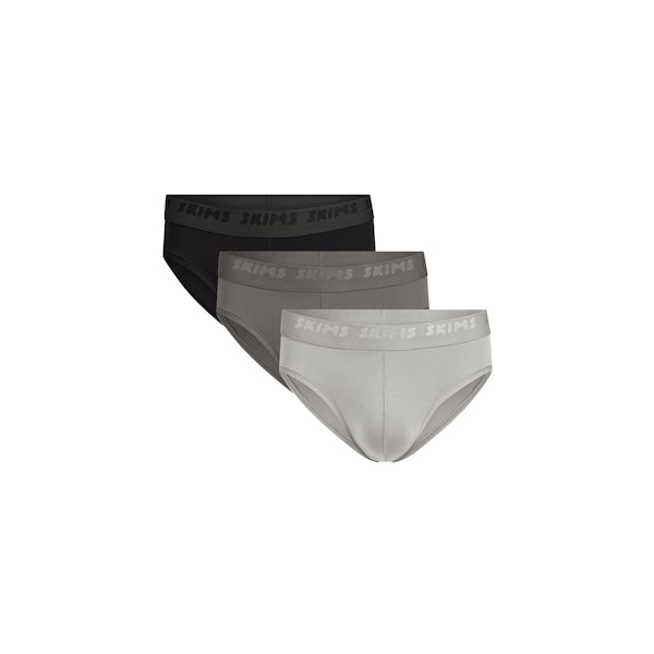 SKIMS STRETCH MENS BRIEF 3-PACK | GUNMETAL MULTI FLAT ON A WHITE BACKGROUND | FLT