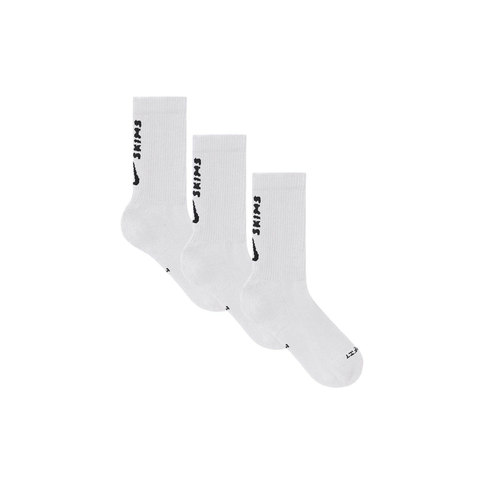 NikeSKIMS ACCESSORIES DRI-FIT CREW SOCK 3-PACK | SNOW FLAT ON A WHITE BACKGROUND | FLT