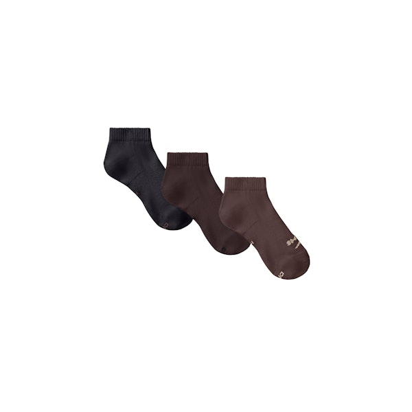 NikeSKIMS ACCESSORIES DRI-FIT ANKLE SOCK 3-PACK | DARK SEPIA MULTI FLAT ON A WHITE BACKGROUND | FLT