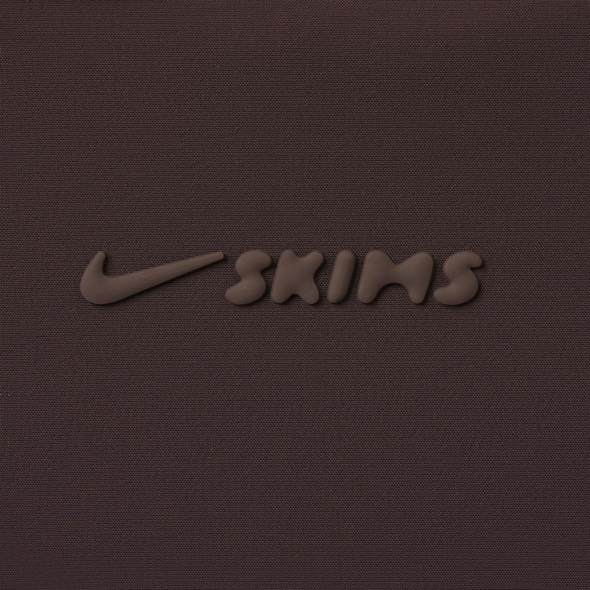 NikeSKIMS WOVEN NYLON OVERSIZED TRACK PANT | PHOENIX ADDITIONAL FABRIC DETAILS