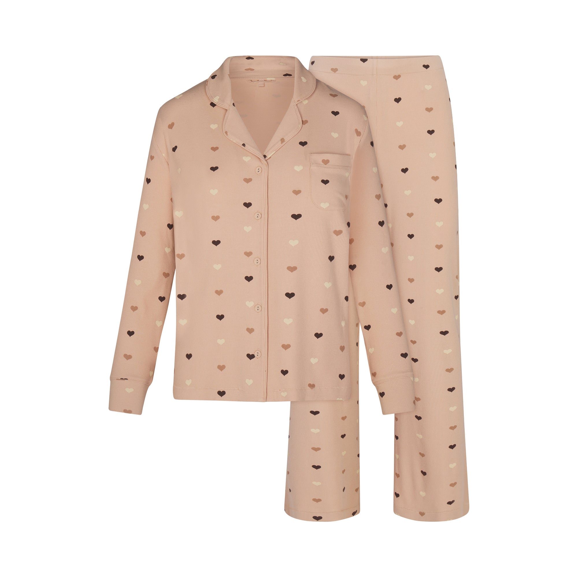 SOFT LOUNGE SLEEP SET | MICA MINI HEART HALFDROP FLAT ON A WHITE BACKGROUND | FLT