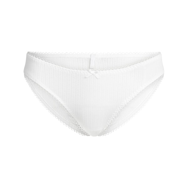 POINTELLE BIKINI | SNOW FLAT ON A WHITE BACKGROUND | FLT