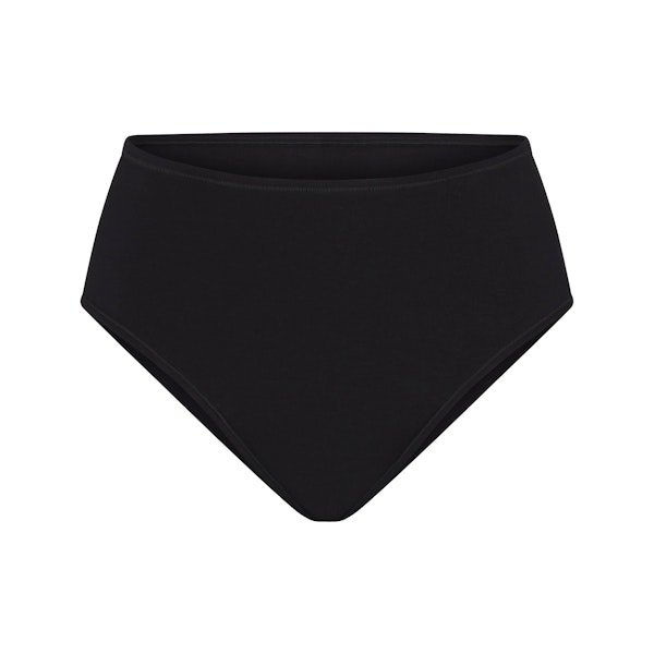 PERIOD PANTIES BRIEF | OBSIDIAN FLAT ON A WHITE BACKGROUND | FLT