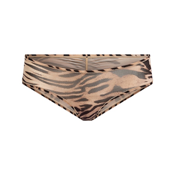 FITS EVERYBODY MICRO HIPSTER | SAND TIGER PRINT FLAT ON A WHITE BACKGROUND | FLT