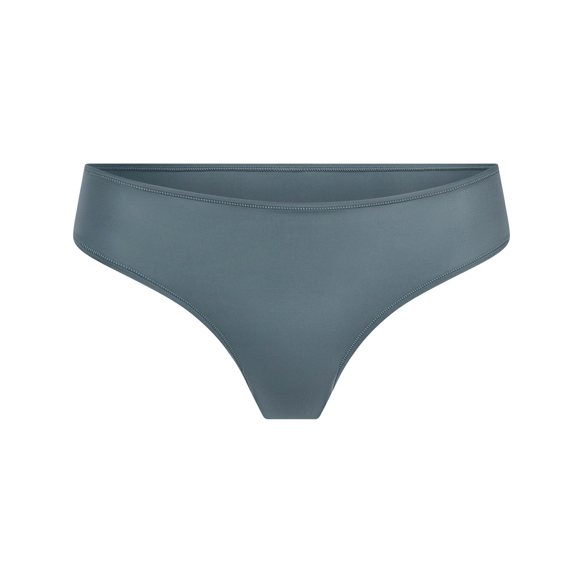 FITS EVERYBODY CHEEKY BRIEF | ZIRCON FLAT ON A WHITE BACKGROUND | FLT