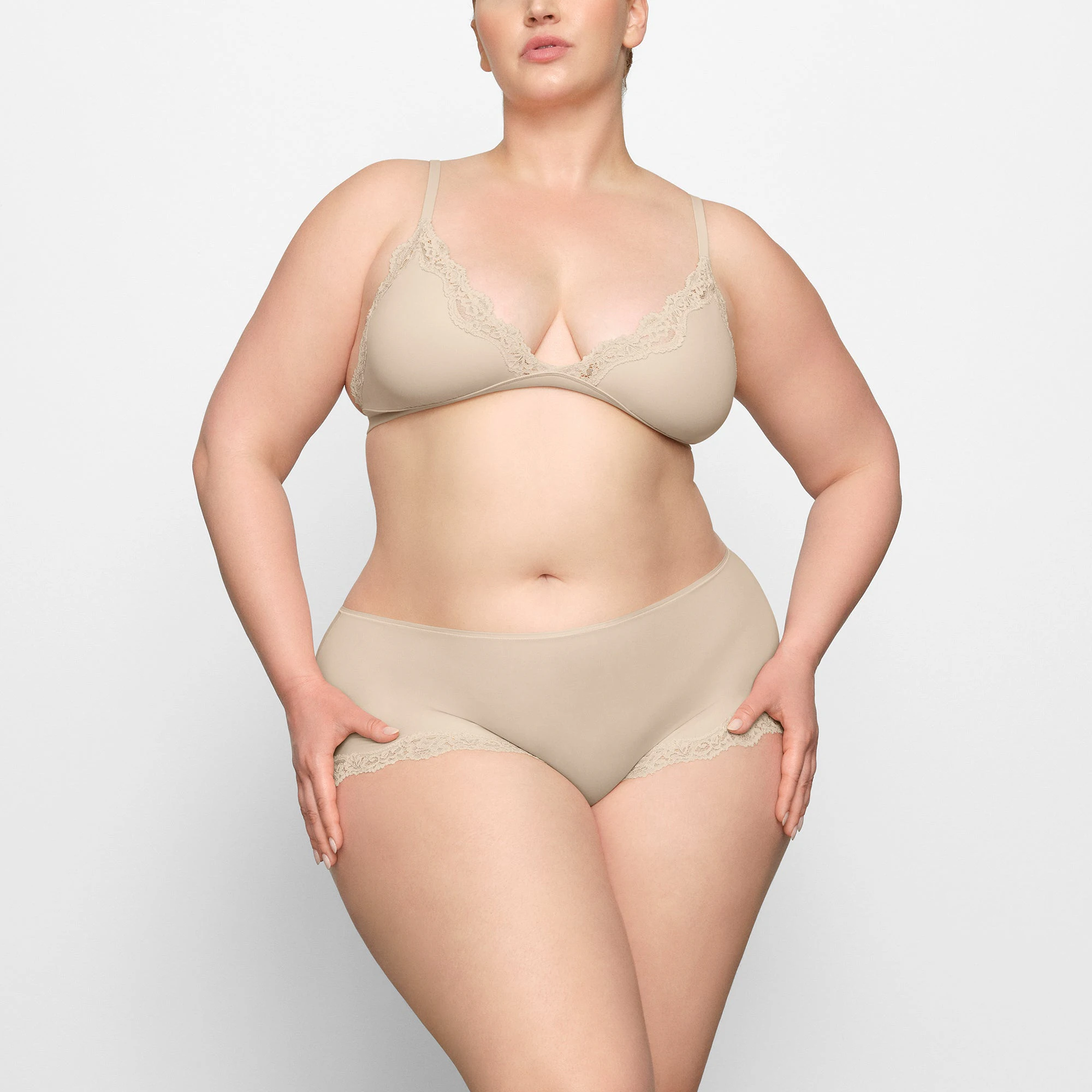 FITS EVERYBODY LACE BOY SHORT WORN BY A MODEL IN FRONT VIEW | SEE: 2X, 3X, 4X