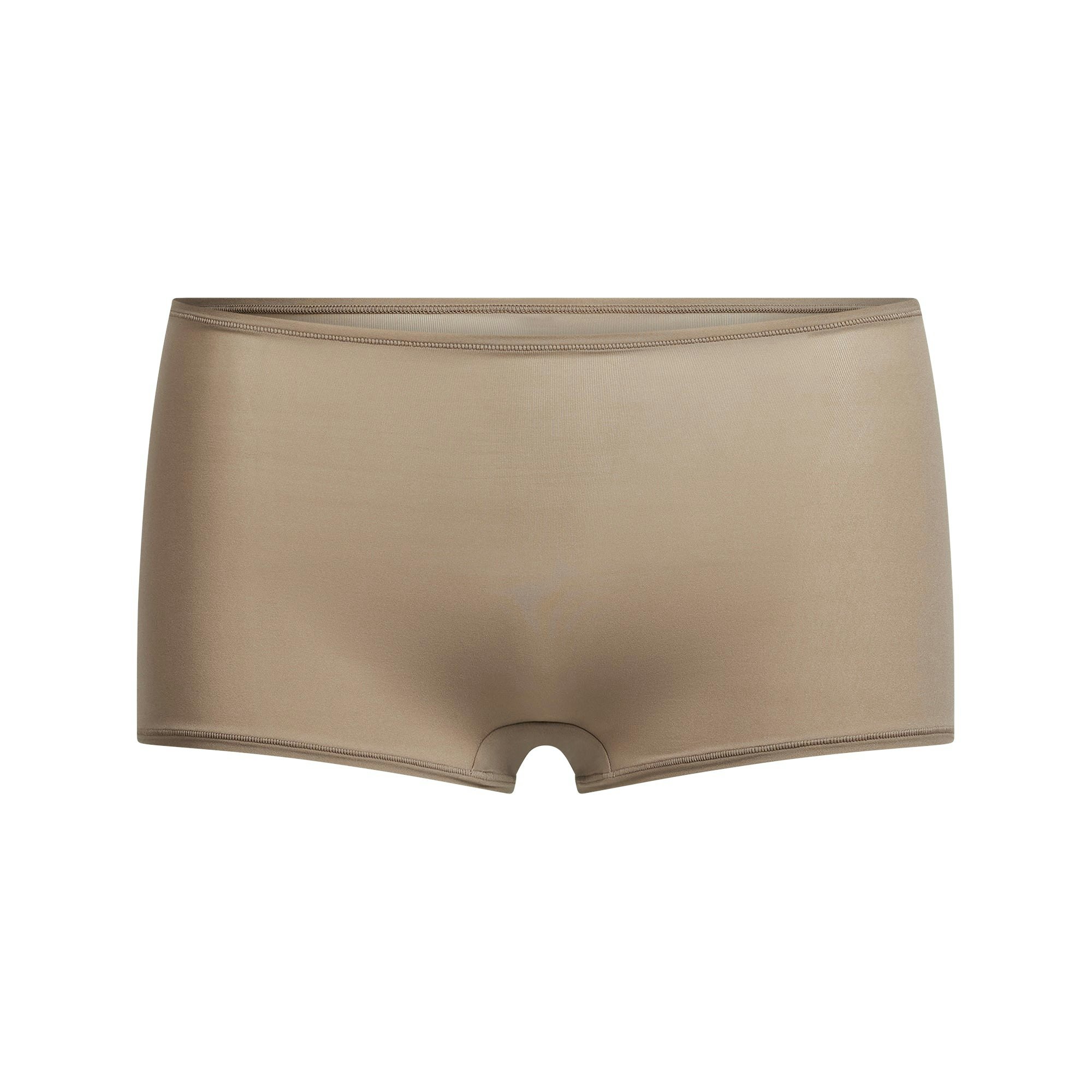 FITS EVERYBODY BOY SHORT | TRUFFLE FLAT ON A WHITE BACKGROUND | FLT