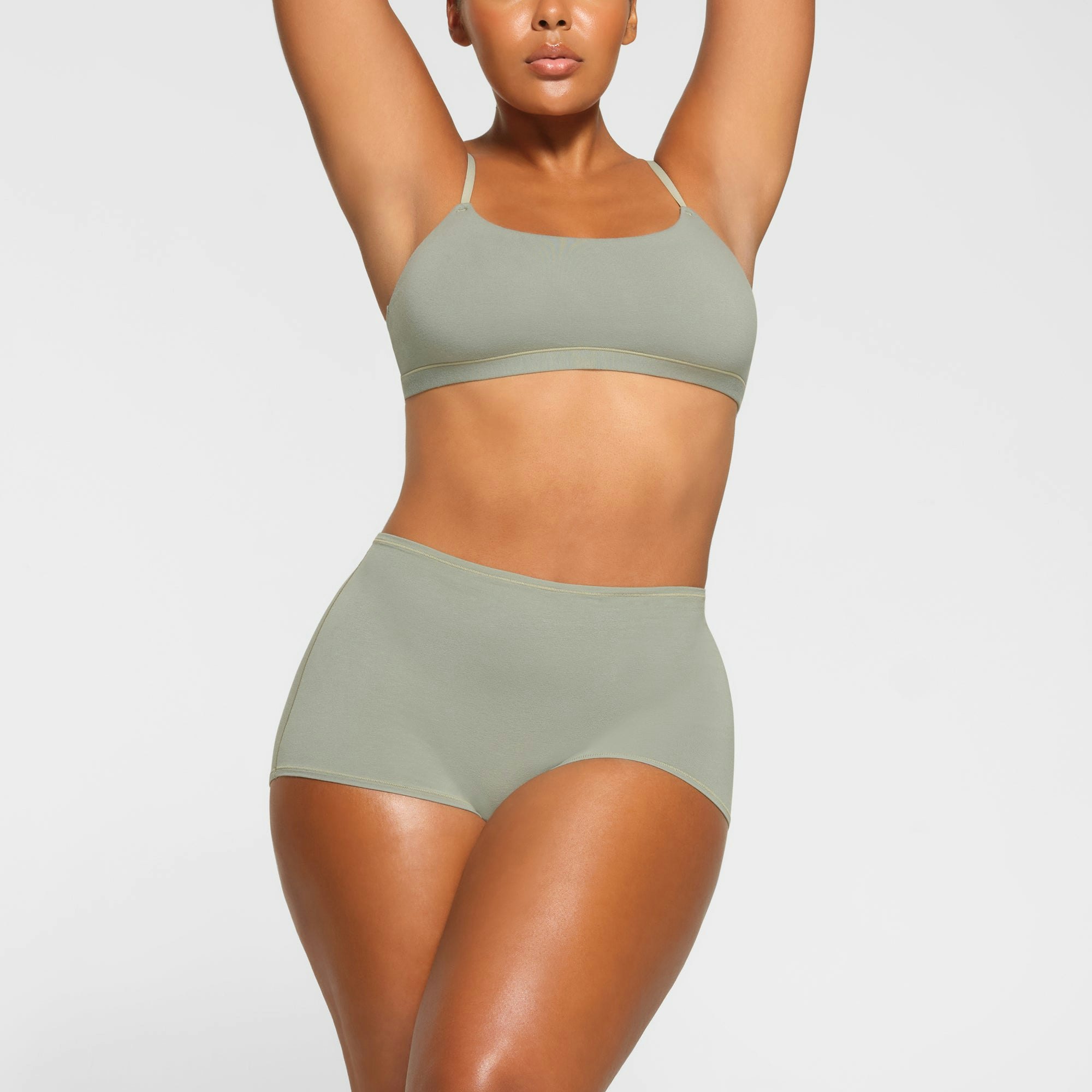 COTTON JERSEY BOY SHORT WORN BY A MODEL IN FRONT VIEW