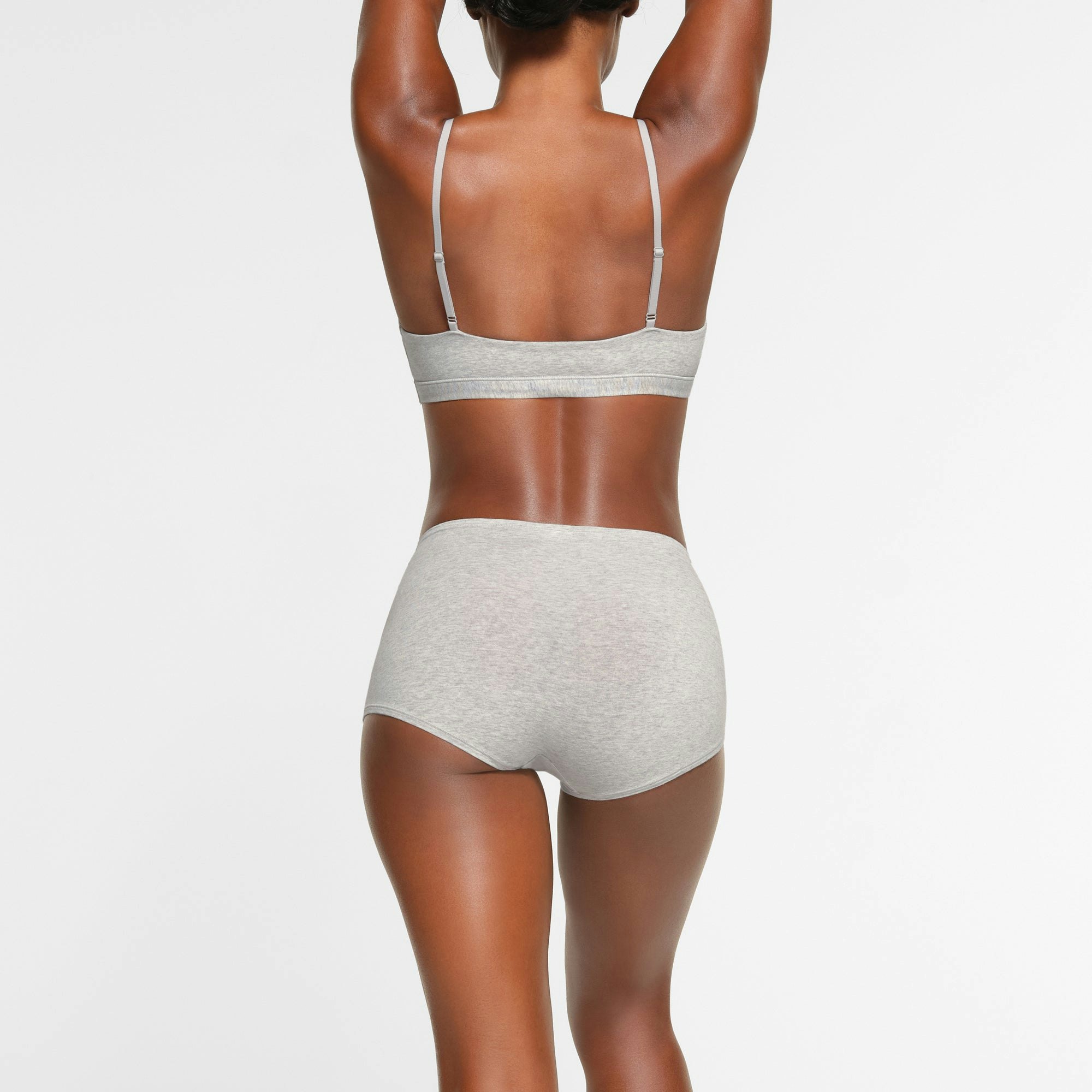 COTTON JERSEY BOY SHORT WORN BY A MODEL IN BACK VIEW