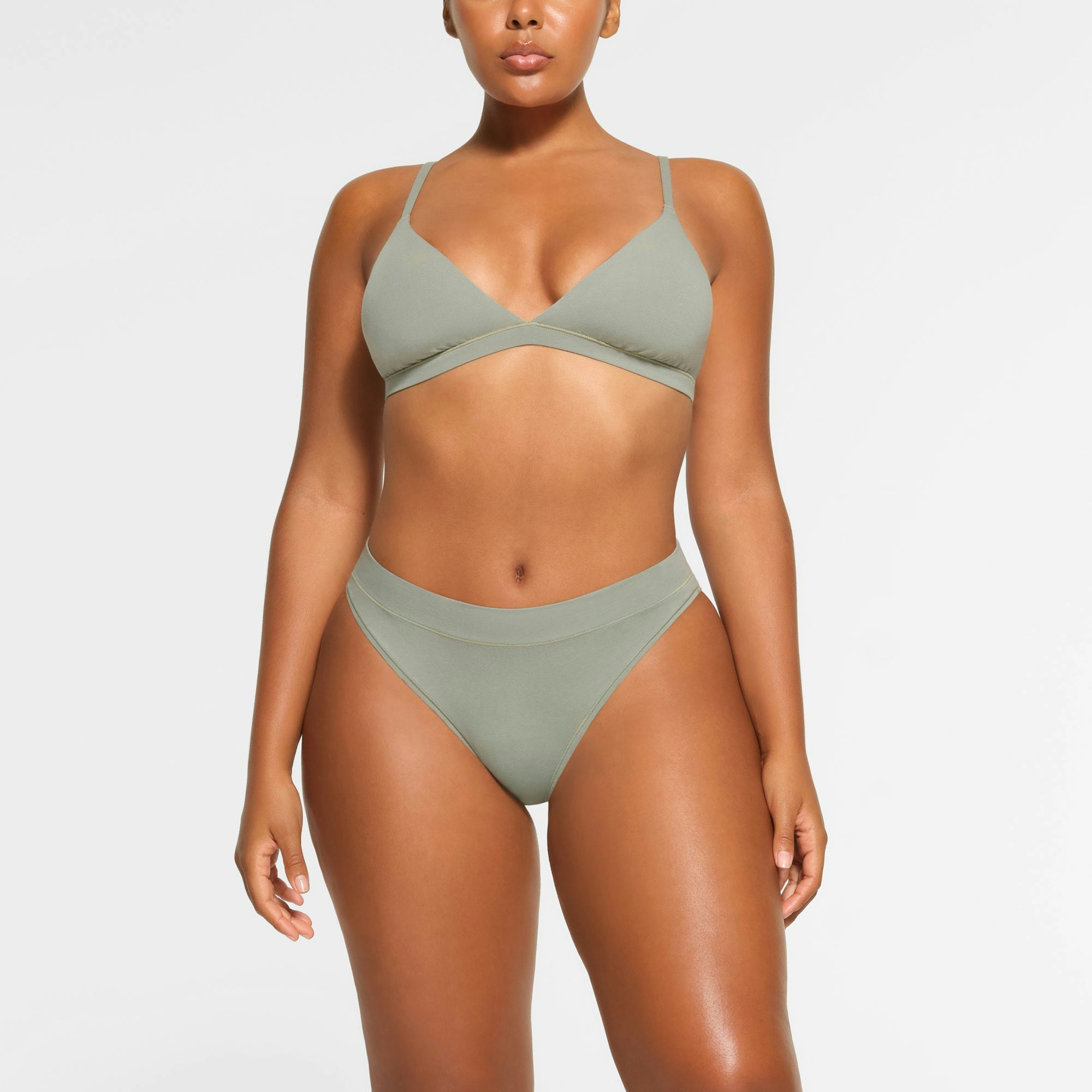 COTTON JERSEY CHEEKY TANGA WORN BY A MODEL IN FRONT VIEW