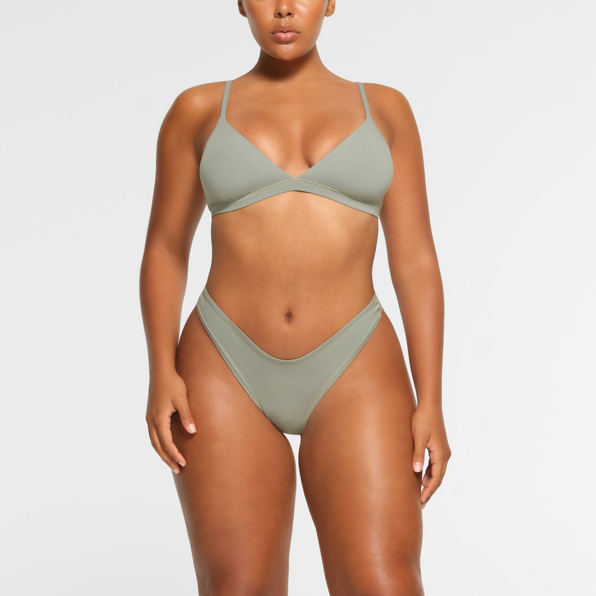 COTTON RIB PLUNGE BRALETTE | MINERAL