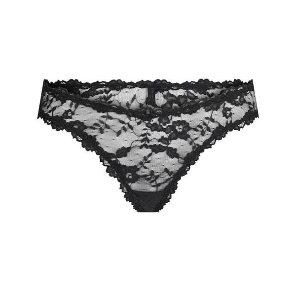 STRETCH LACE DIPPED THONG | SOOT FLAT ON A WHITE BACKGROUND | FLT